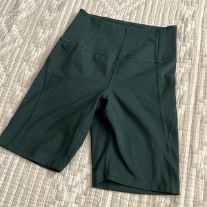 Girlfriend Collective Compressive Bike Short